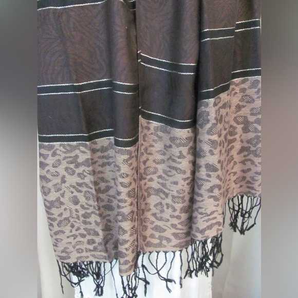 Brown and Black Animal Print Pahmina Shawl - Picture 4 of 5